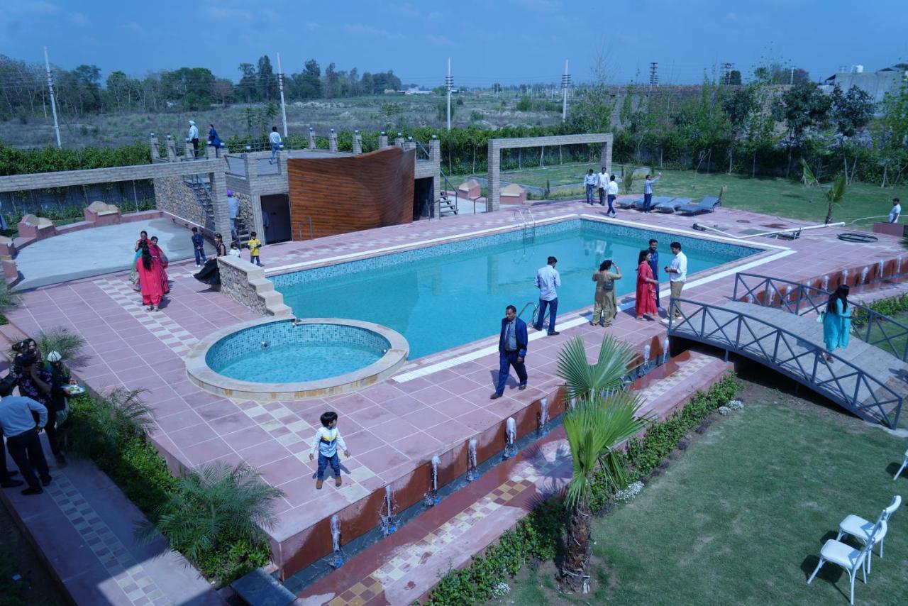 5 States Resort Amritsar Exterior photo